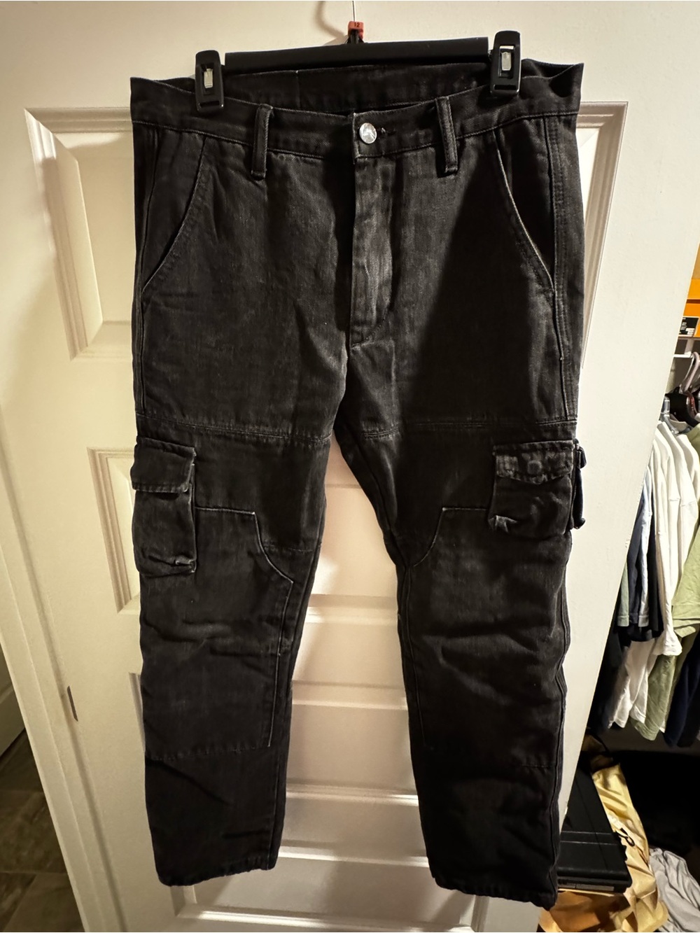 MNML Black Cargo Pants with Utility Pockets